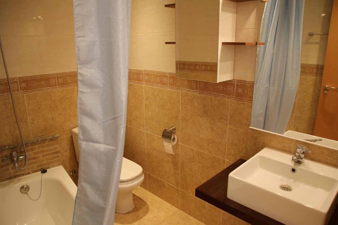 Apartamento La Torre Кембрилс Екстериор снимка